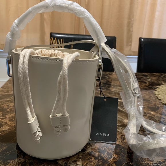 Zara Handbags - Bag
